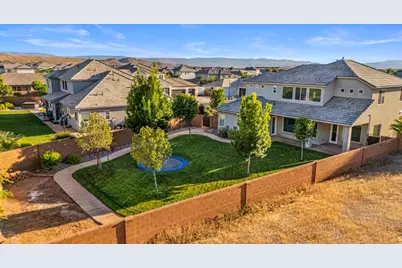 453 E 3975 S, Washington, UT 84780 - Photo 9