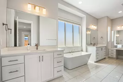 453 E 3975 S, Washington, UT 84780 - Photo 35