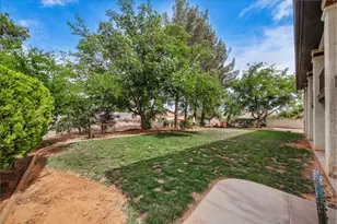 2865 S Bloomington Dr E, Saint George, UT 84790 - Photo 11