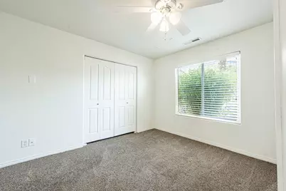 524 S Indian Hills Dr #9, Saint George, UT 84770 - Photo 9