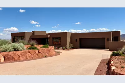 731 W Aiyana Way, Ivins, UT 84738 - Photo 1
