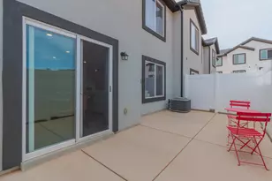 1876 S Wolverine Way, Washington, UT 84780 - Photo 9