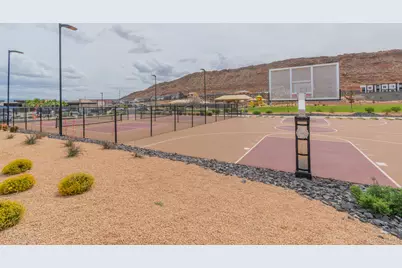 1876 S Wolverine Way, Washington, UT 84780 - Photo 25