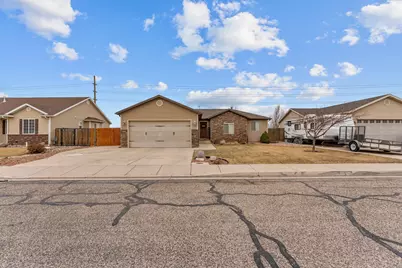 131 N 4275 W, Cedar City, UT 84720 - Photo 3