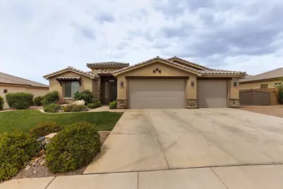 3237 E Crimson Ridge Dr, Saint George, UT 84790 - Photo 1