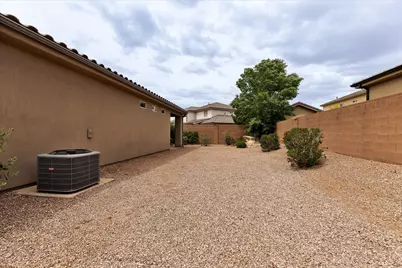 3237 E Crimson Ridge Dr, Saint George, UT 84790 - Photo 27