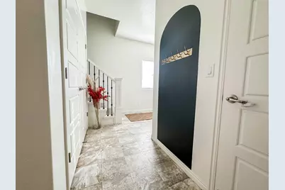 524 S Riverbed Dr, Washington, UT 84780 - Photo 3