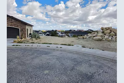 1981 N Mahogany Cir, Cedar City, UT 84721 - Photo 3