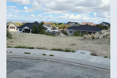 1981 N Mahogany Cir, Cedar City, UT 84721 - Photo 1