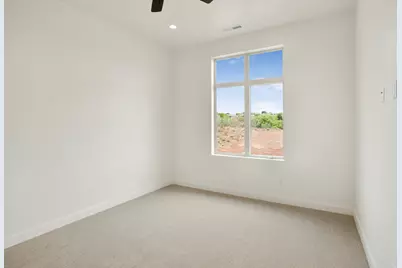990 Manen St, Washington, UT 84780 - Photo 17