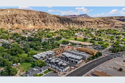 80 W Center St #24, La Verkin, UT 84745 - Photo 3