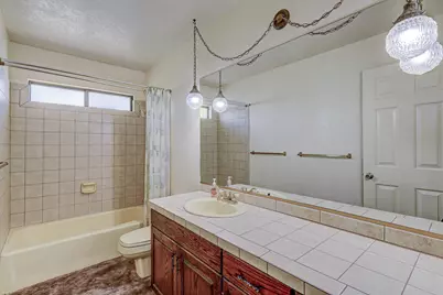 1045 E Fort Pierce Dr, Saint George, UT 84790 - Photo 21