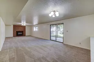 1045 E Fort Pierce Dr, Saint George, UT 84790 - Photo 31