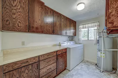 1045 E Fort Pierce Dr, Saint George, UT 84790 - Photo 41