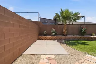 3284 E Livia Dr, Saint George, UT 84790 - Photo 9