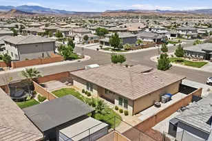 3284 E Livia Dr, Saint George, UT 84790 - Photo 3
