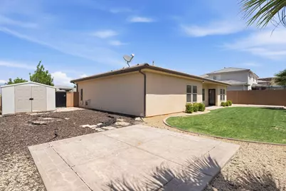 3284 E Livia Dr, Saint George, UT 84790 - Photo 13