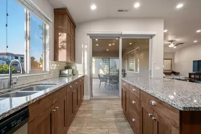 3823 W Dream Circle Cir #118, Santa Clara, UT 84765 - Photo 11