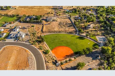 289 W Old Church Rd, Toquerville, UT 84774 - Photo 9