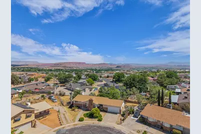 484 N Circula Rosita, Washington, UT 84780 - Photo 3