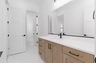 716 W Sunny Ledge Dr, Washington, UT 84780 - Photo 33