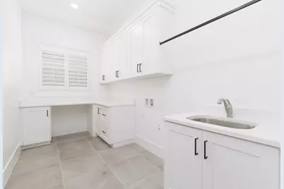 716 W Sunny Ledge Dr, Washington, UT 84780 - Photo 23