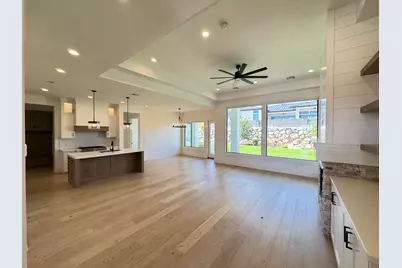 716 W Sunny Ledge Dr, Washington, UT 84780 - Photo 3