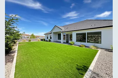716 W Sunny Ledge Dr, Washington, UT 84780 - Photo 21