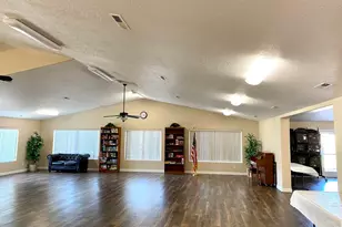210 N Mall Dr, Saint George, UT 84790 - Photo 27