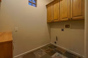 2410 W Entrada Trail, Ivins, UT 84738 - Photo 37
