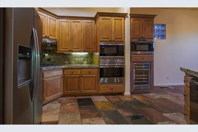 2410 W Entrada Trail #25, Ivins, UT 84738 - Photo 13