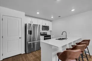 3227 E Elkhorn Ln, Washington, UT 84780 - Photo 7