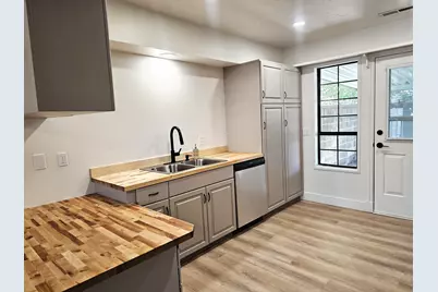 701 E 900 S #4, Saint George, UT 84790 - Photo 3