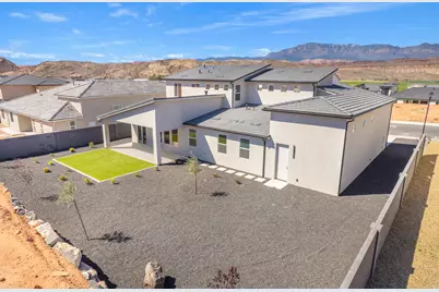 4799 W 2020 S, Hurricane, UT 84737 - Photo 5