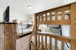 1666 W Caledonia Dunes Dr, Saint George, UT 84770 - Photo 25