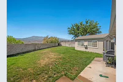 68 S 2250 W, Hurricane, UT 84737 - Photo 29