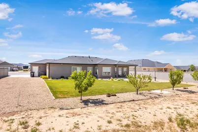 1742 N 3175 W, Cedar City, UT 84721 - Photo 3