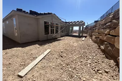 2741 W Brenta Way, Saint George, UT 84770 - Photo 11