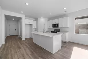 1616 S Staircase Wy, Washington, UT 84780 - Photo 13