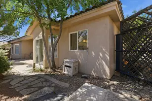 1305 E Riverside Dr, Saint George, UT 84790 - Photo 27