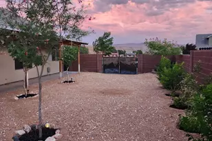 810 S Peachtree Dr, Toquerville, UT 84774 - Photo 9