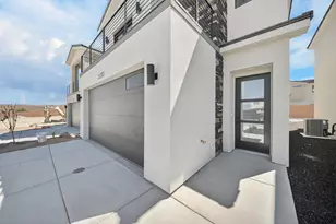 2330 E Kiabito Ln, Saint George, UT 84790 - Photo 5