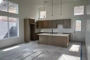 458 N 250 E, La Verkin, UT 84745 - Photo 3