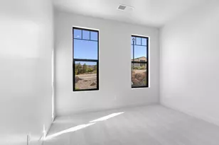 690 S 1220 W, Hurricane, UT 84737 - Photo 27
