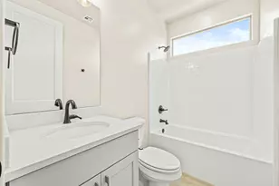 1547 N Ascent St, Washington, UT 84780 - Photo 9
