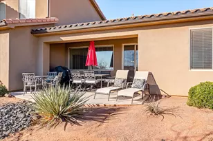 3800 Paradise Vlg Dr, Santa Clara, UT 84765 - Photo 45
