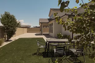 772 W Rust Bluff Dr, Saint George, UT 84790 - Photo 11