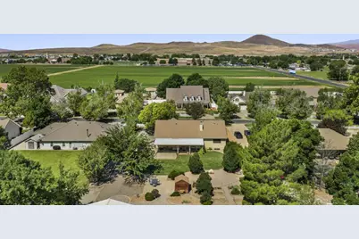1365 S 325 W, Hurricane, UT 84737 - Photo 53