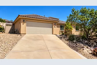 357 E 860 N, Hurricane, UT 84737 - Photo 1