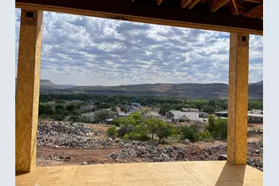 709 S 1360 W, Hurricane, UT 84737 - Photo 3